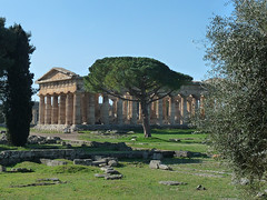 Paestum: Tři řecké chrámy a Tomba del Tuffatore na jihu Itálie