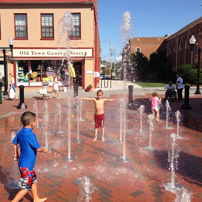 Splash Fountain, Downtown Winchester Virginia pedestrian mall