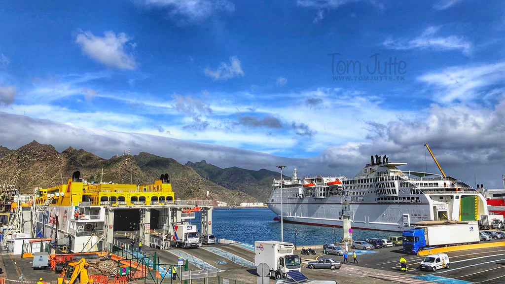 Port of Santa Cruz de Tenerife, Spain - 3216