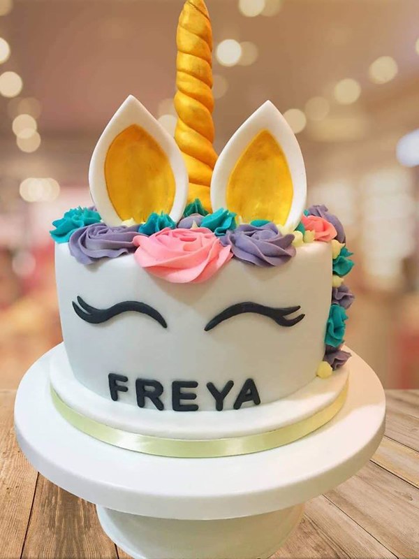 Unicorn Cake by Craving Concoctions