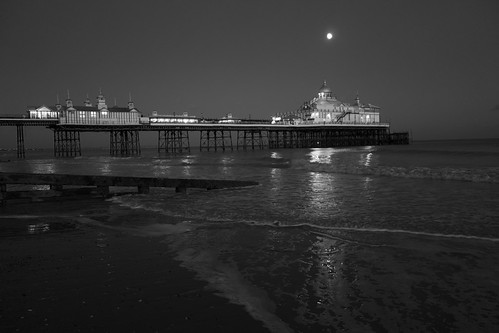 Eastbourne by plot19, Englandeastbourne pier sony sea south dark rx100 sonyrx100 plot19 photography england uk britain bla