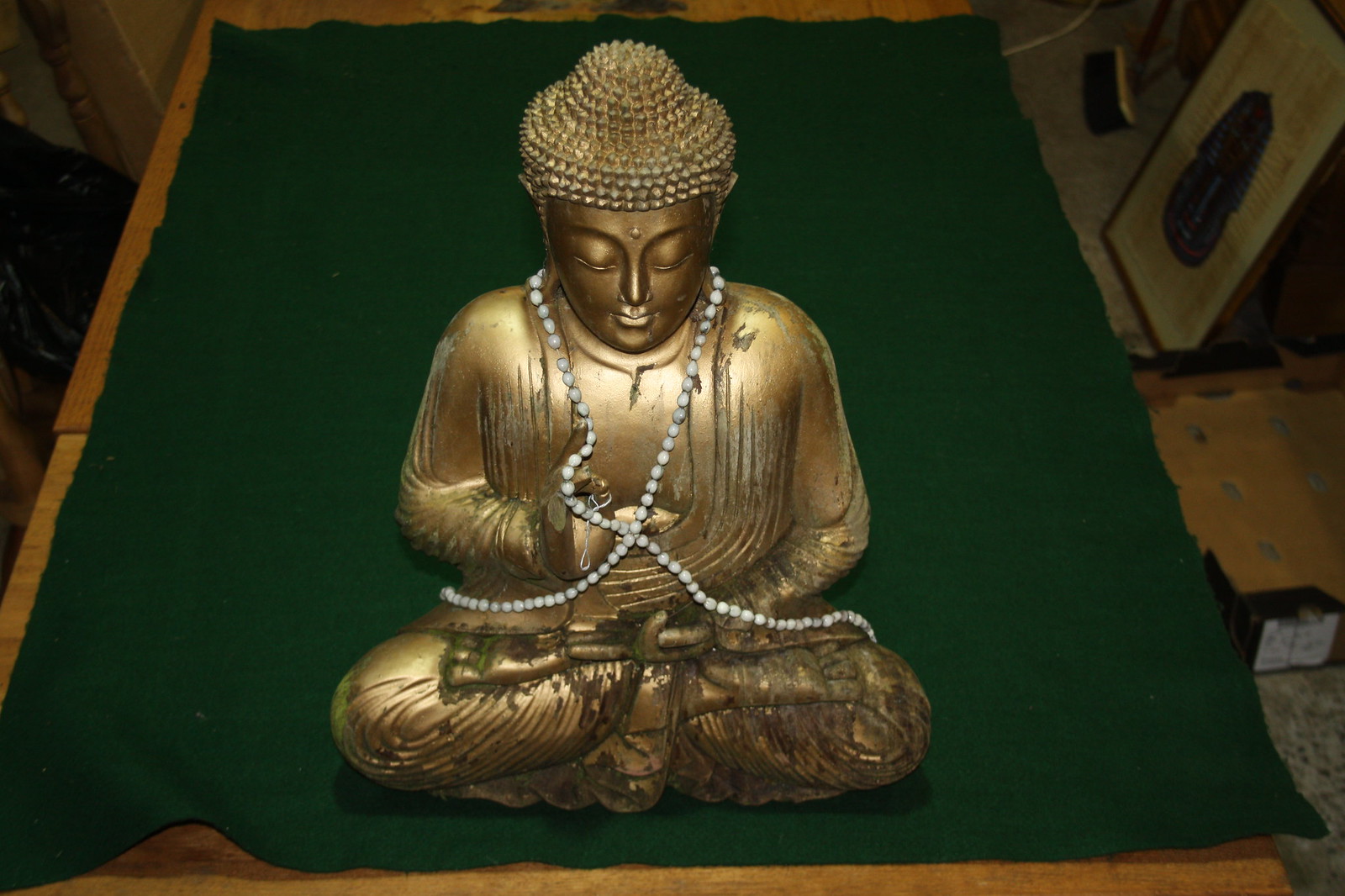 Gilt wood buddha 100/120