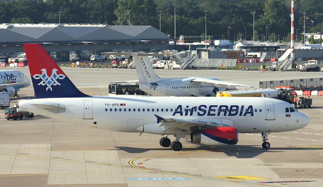 Air Serbia, YU-APD, MSN 2335, Airbus A 319-132, 09.09.2015, DUS-EDDL, Düsseldorf (Named: Goran Bregović)