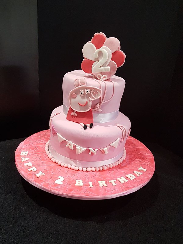 Cake by Deevyne Cakes Coomera Waters