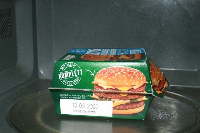 06 - Time4Taste Big Double Burger - Packung aufgeplatzt / Package bursted