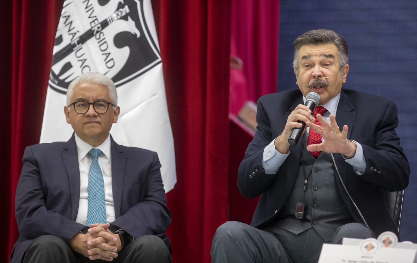 Jorge Ortiz de Pinedo dicta Cátedra en la Facultad de Comunicación