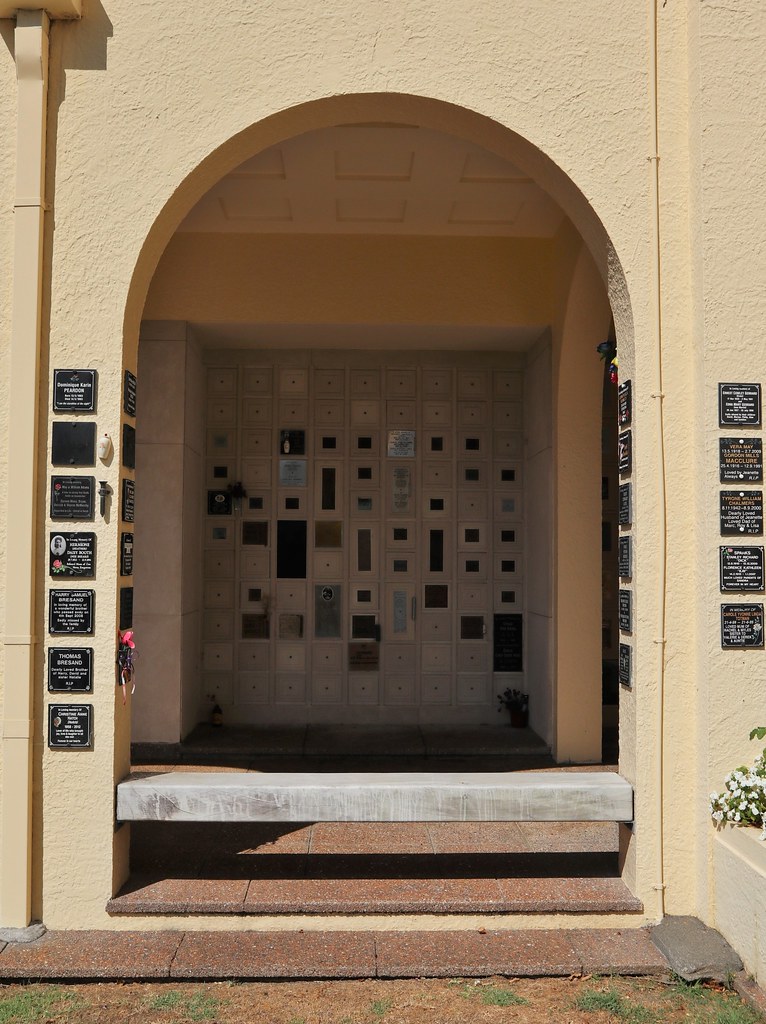 Columbarium Niche Wall Inside, Alcove 5 Alcove 5 Rows 1 & … Flickr