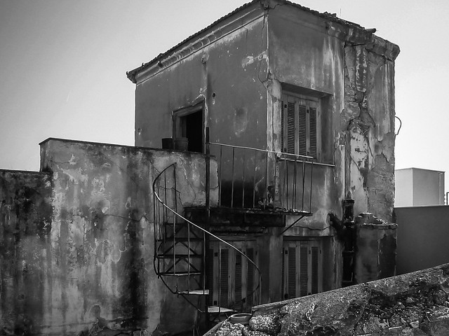 ruined house in piraeus