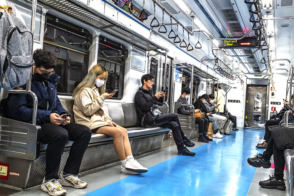 Subway Line 4 at 6-30PM on 2-29-20--Seoul
