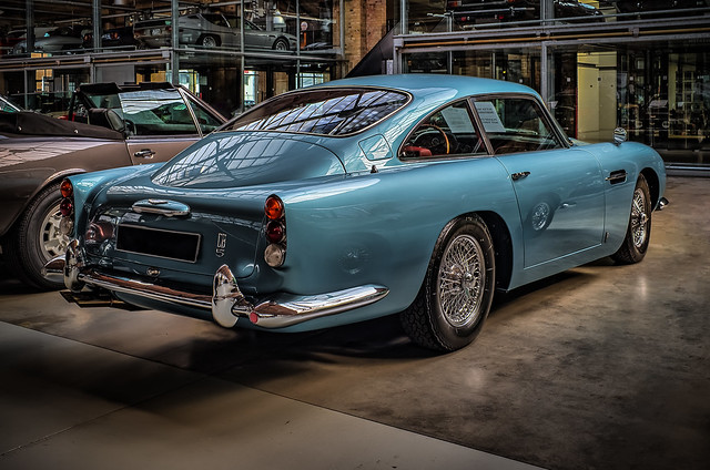 1964 Aston Martin DB 5 - rear view
