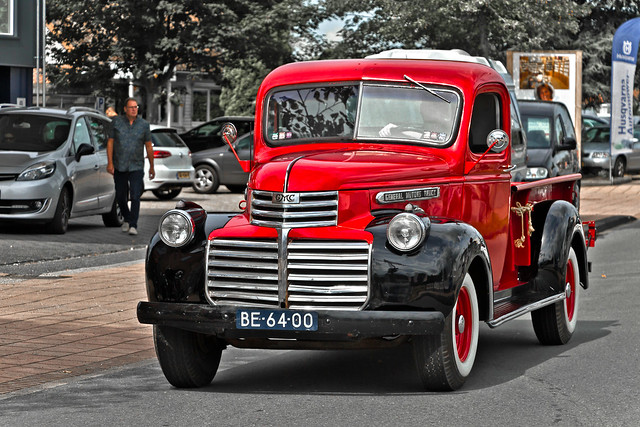 GMC EC-102 Pick-Up Truck 1946 (9886)