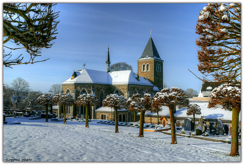 Kirche im Schnee | by kopaul _ belgium