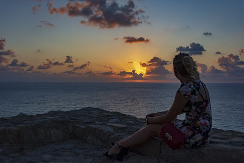 sunset woman sun landscape sea capodorlando sicilia aristodemo