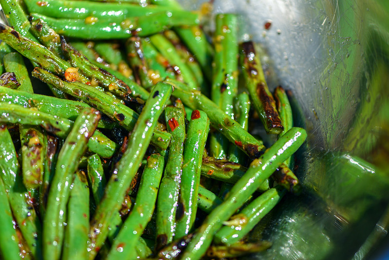 Grilled Green Beans with Chili, Garlic, and Lemon