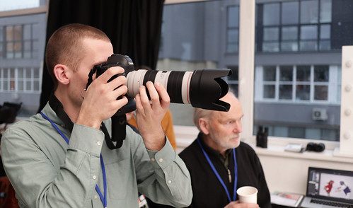 Canon EOS 1D X Mark III   kaip sisteminis, bet veidrodinis