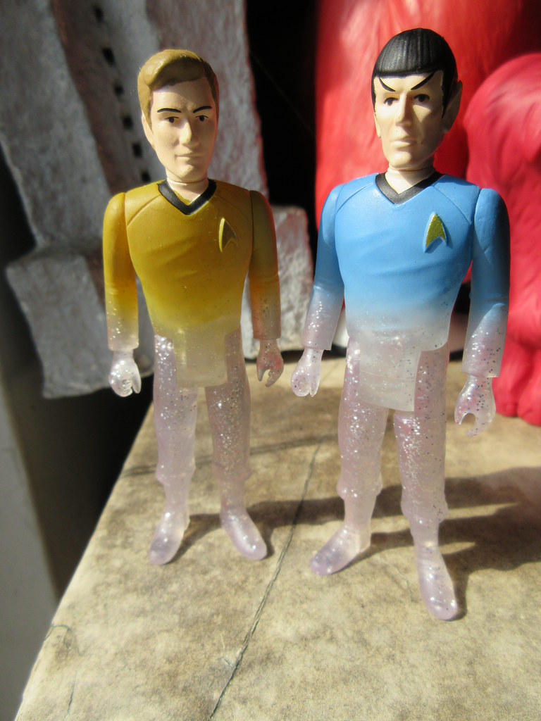 2020 Beaming Up Captain Kirk and Mr Spock 6303