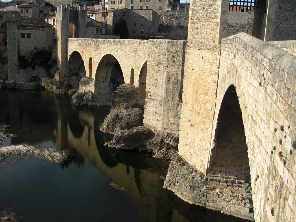 Pont de Besalú. (La Garrotxa)