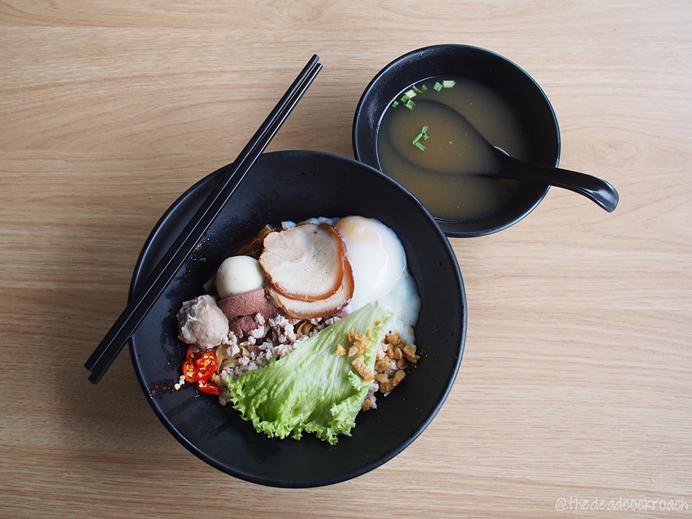 51 noodle house,japanese chashu,minced meat noodle,yishun,food,bak chor mee,pork roulade,sous vide egg,fusion,singapore,肉脞麵,food review,review,面屋,yishun park hawker centre,肉脞面,51 面屋