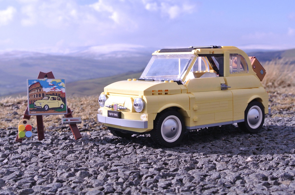 ambulance Illustrer Transcend LEGO 10271 Fiat 500 review | Brickset