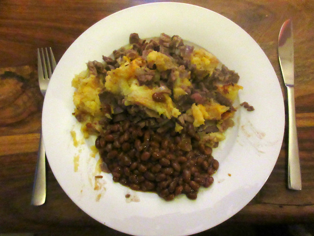 Cottage pie and grillin beans