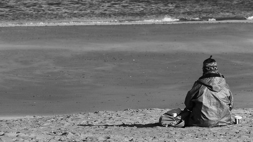 scotland blackandwhite blackwhite bw monochrome peoplewatching candid street portobello beach forth rnbforth rnbfirthofforth firthofforth river riverforth sea northsea coast coastal seaside sitting seated