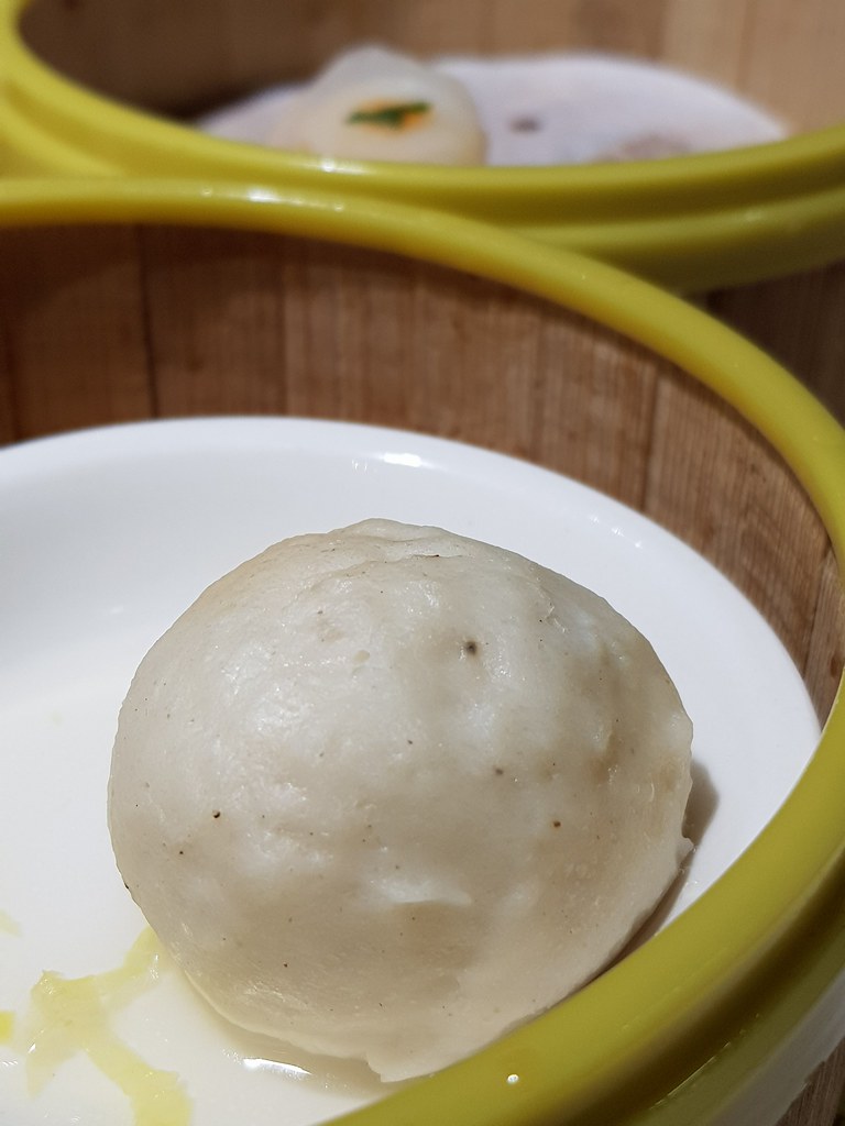 鲜味鱼买 Steamed Fish Ball rm$5.50 @ 锦选香港点心 Restoran Jin Xuan Hong Kong Dim Sum USJ10