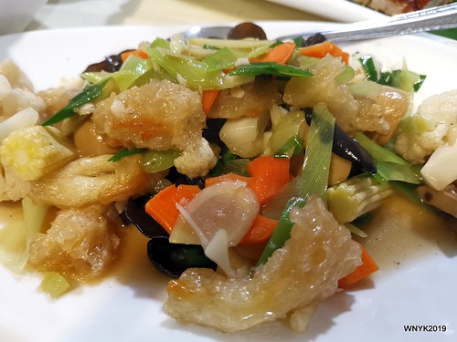 Stir-fried Vegetables with Fish Maw