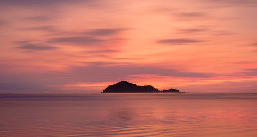 sunrise ankh reflection bareisland light longexposure tide newzealand waimarama pink waimaramabeach beach sky hawkesbay water caldwell dawn clouds