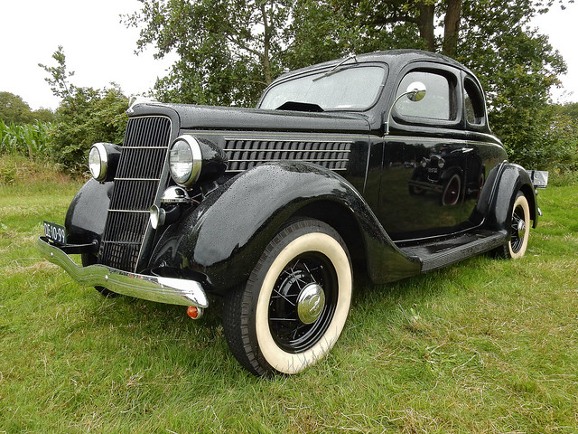 Ford V8 Coupé 1935* (N4035)
