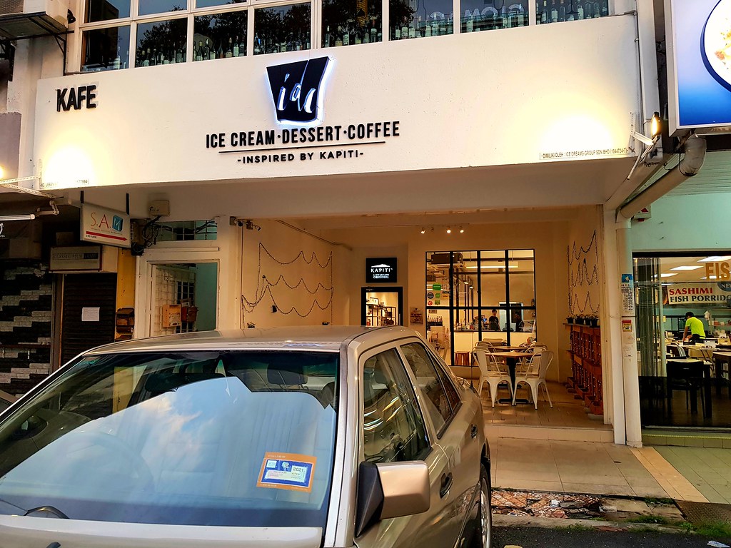 @ IDC (Ice Cream Cafe) SS20