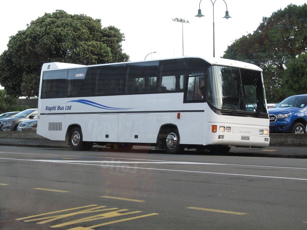 Kapiti Bus Ltd. 1996 MAN 11.230 in Levin 10/3/2020 | Flickr