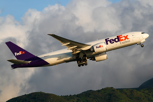 fedex n862fd federalexpress erica boeing b77l boeingcommercialairplanes boeing777200lr 777200lr airplane aircraft airliner airtransport air airline airliners airlines airframe aviation aviationphotography geaviation canonaviation spotter spotting spot planespotting transportspotting transport transportphotography transportation fly flymachine jet jetairliner twinjet widebodyjetairliner widebodyjet hongkong hongkongtransport hongkonginternationalairport vhhh hkia cheklapkok takeoff power sunlight sunset cloud commercialjet passengerjet plane planephoto planes planephotography aeroplane cargoplane cargo cargoairline freight freighter freighttransportaircraft