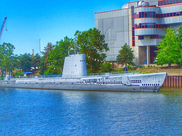 CARNEGIE SCIENCE CENTER -  Pittsburgh Pennsylvania -  Ohio River - USS Requin (SS 481)  A real Cold War-era submarine