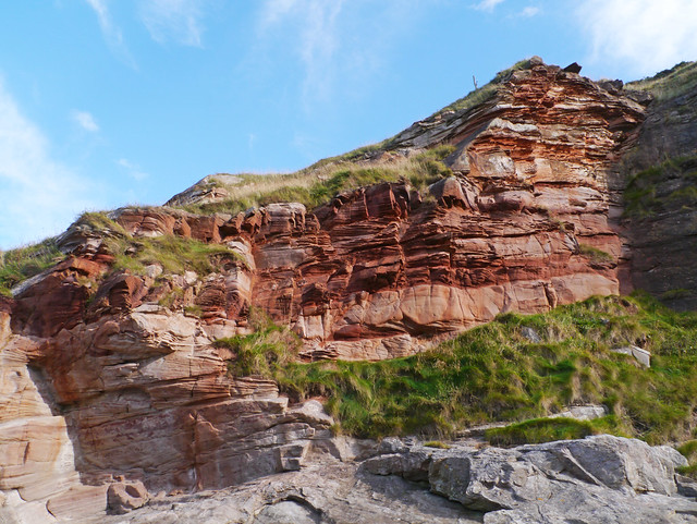 Red sandstone cliffs, Podlie Craig