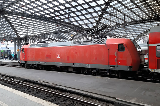 2020-03-09 001 Rom-Fahrt, Bahnhof Köln, E-Lok