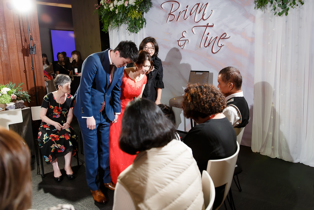 [婚禮攝影]Brian & Ting 文定晚宴@Joyce East-最專業的團隊完成每場完美婚禮紀錄，拍的不只好更要快! #婚禮拍立得