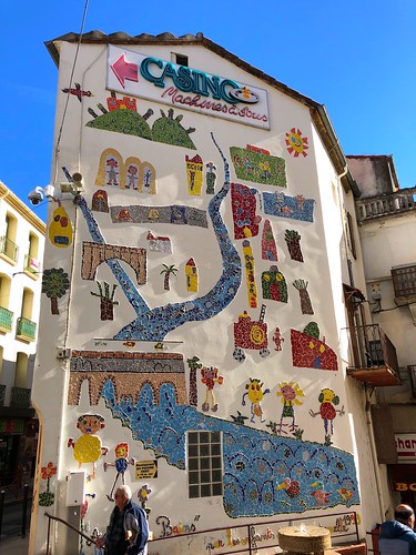 amélielesbainspalalda vallespir occitanie france streetart pintadas murals murales grafitis iphonex iphone365