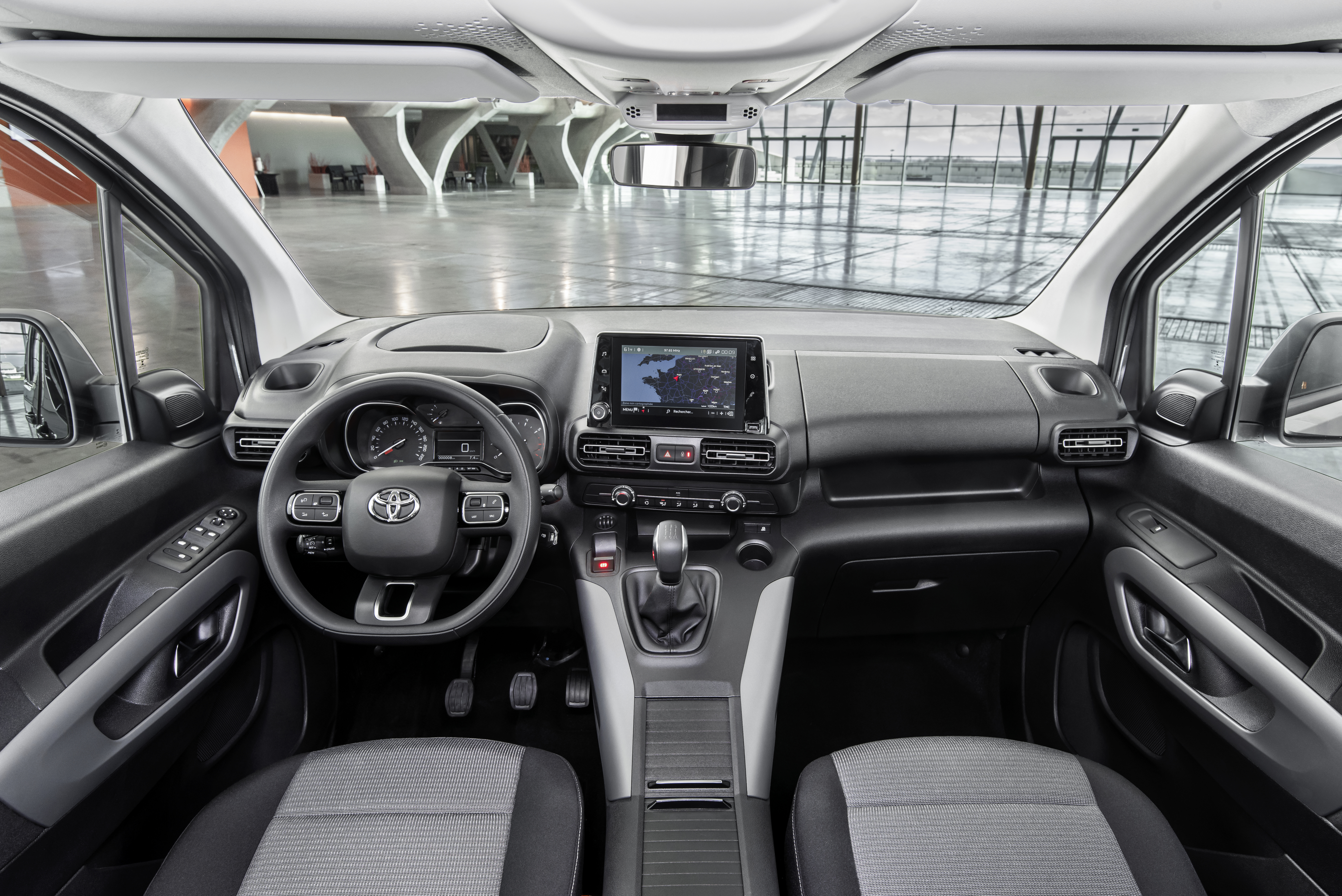 Interior do Toyota Proace City Verso