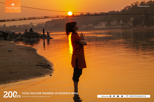 200 hour Yoga Teacher Training Rishikesh
