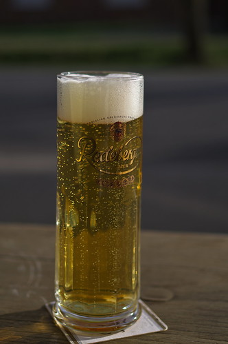 radeberger bier pils glas