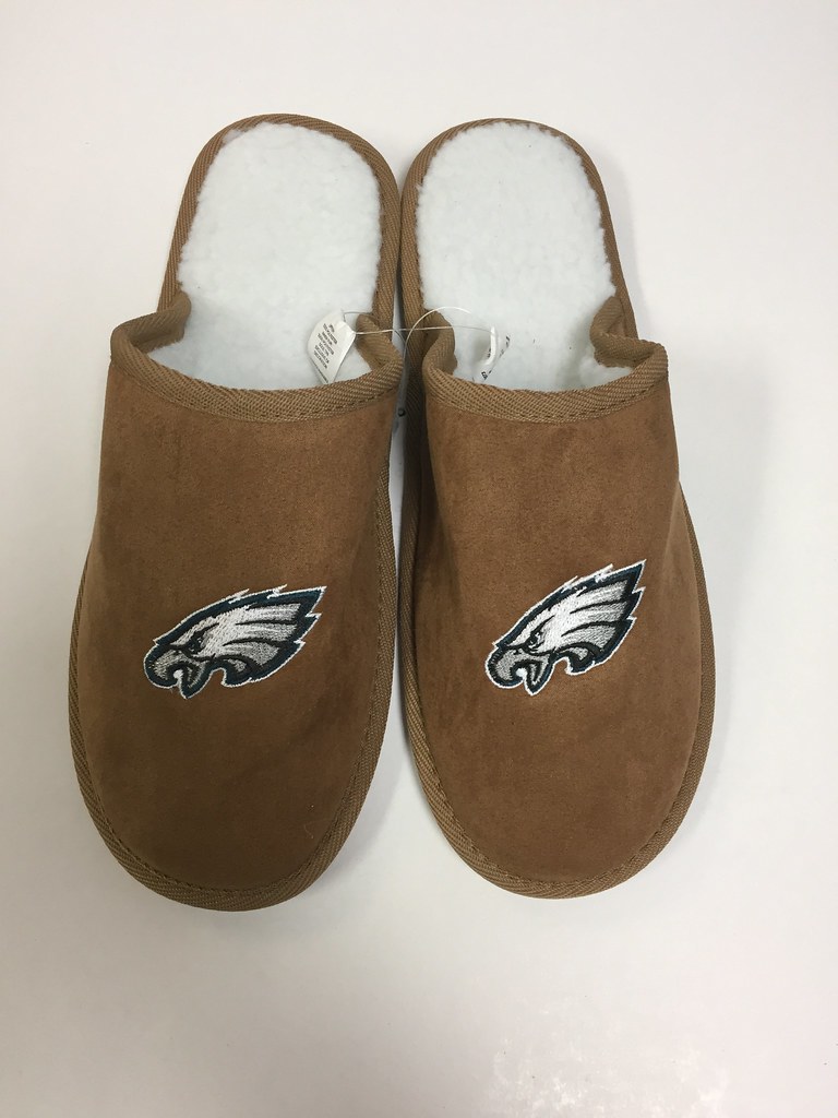 philadelphia eagles moccasin slippers
