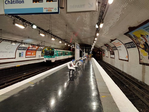 Carrefour Pleyel, metro line 13