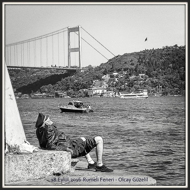 Yorgun boğaz balıkçısı.#bosphorus  #rumelifeneri