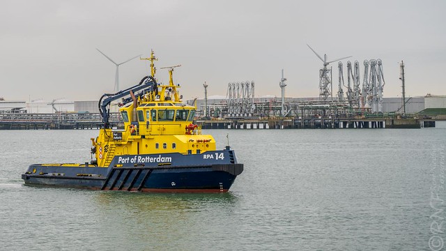 Port of Rotterdam-9909.jpg