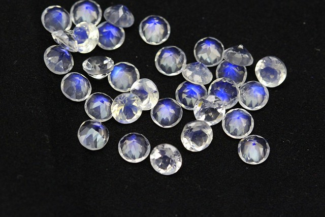 Natural Rainbow Moonstone VS Quality Round Shape Faceted Cut Gemstone, 1mm To 8mm Power Blue Flashy Stones Top Quality Loose Gemstone