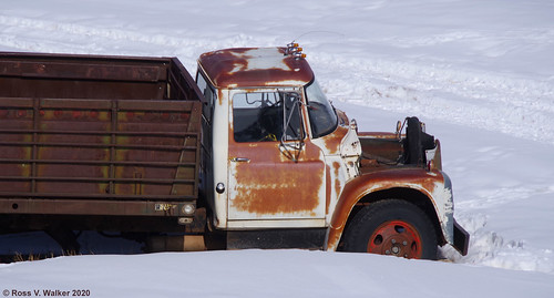 truck abandoned rust farm snow drift fishcreek idaho rustyandcrusty us30