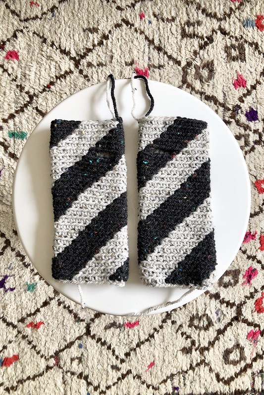 diagonally striped mittens