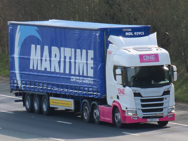 ONE Maritime, Scania R450 (KU68GXY) On The A1M Northbound