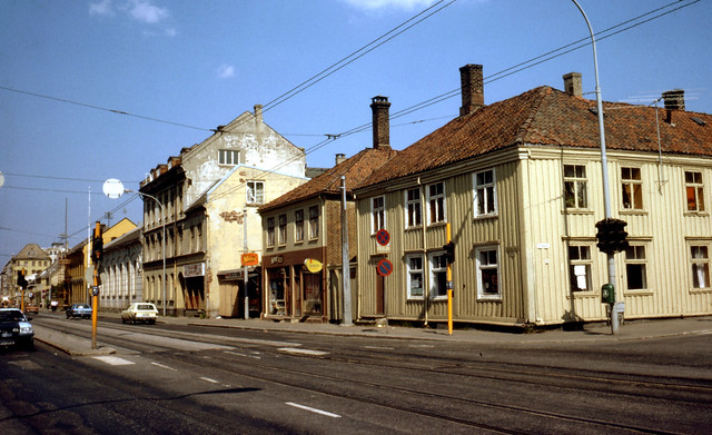 Krysset Prinsens gate / Bispegata 8 (1981) - Revet i 1989