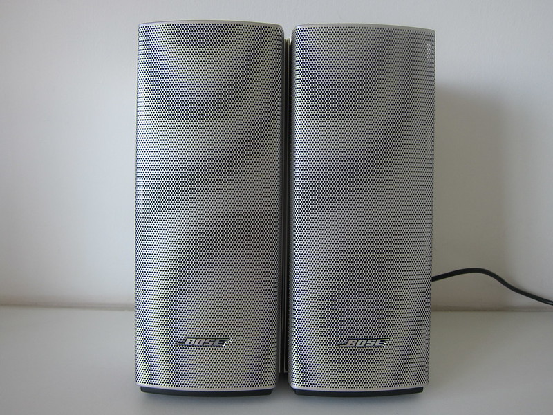 Bose Companion 20 Multimedia Speaker System - Front